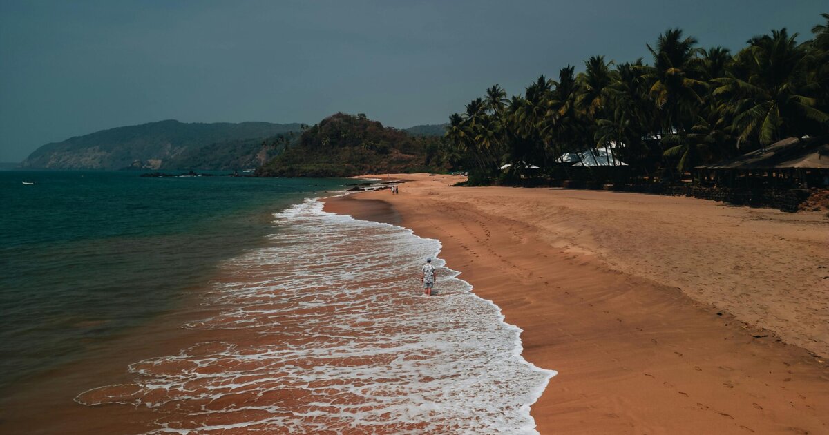 Complete Goa 3 Days Trip with Hotel + Cab Under ₹15,000 | TripCosmos.co