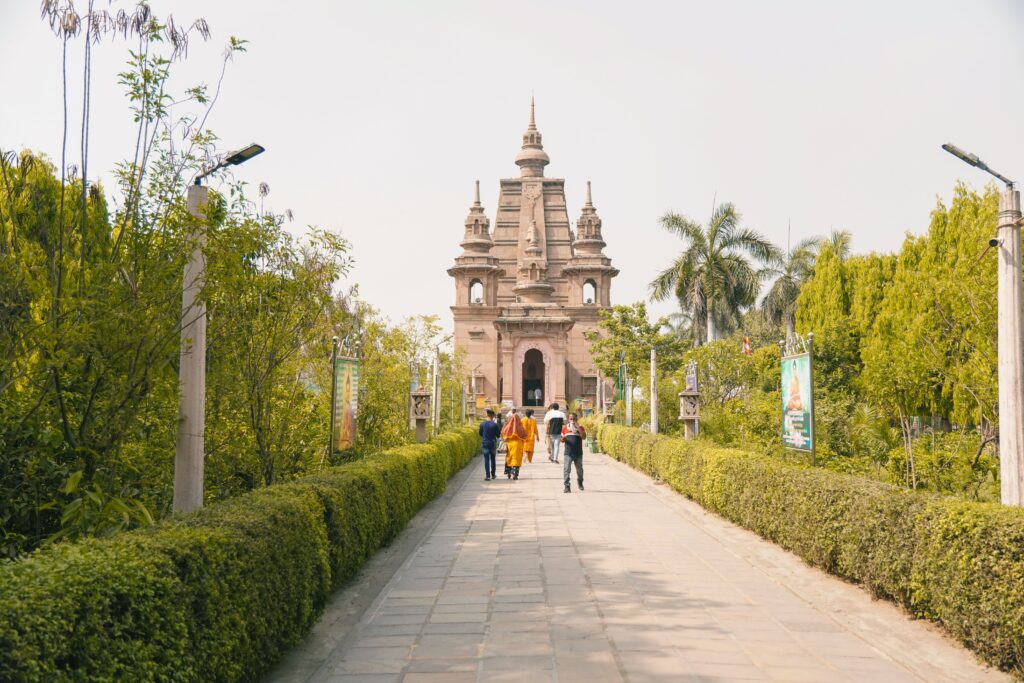 5-Day Spiritual Tour in Uttar Pradesh