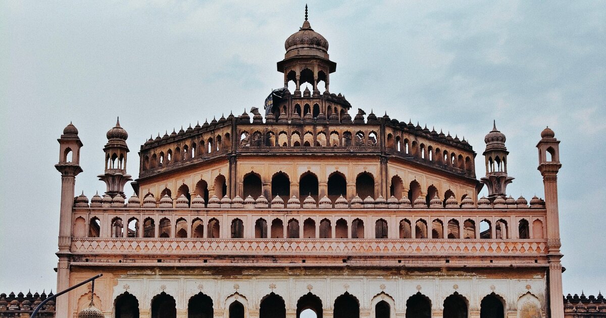 Family Travel Guide from Lucknow — Day Trips, Weekend Circuits and What Works for Every Age Group | TripCosmos.co