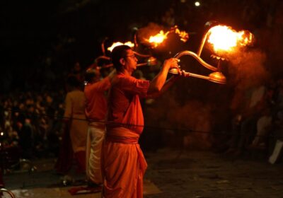 How Much Cash Should You Carry in Varanasi? The Most Honest 2026 Guide