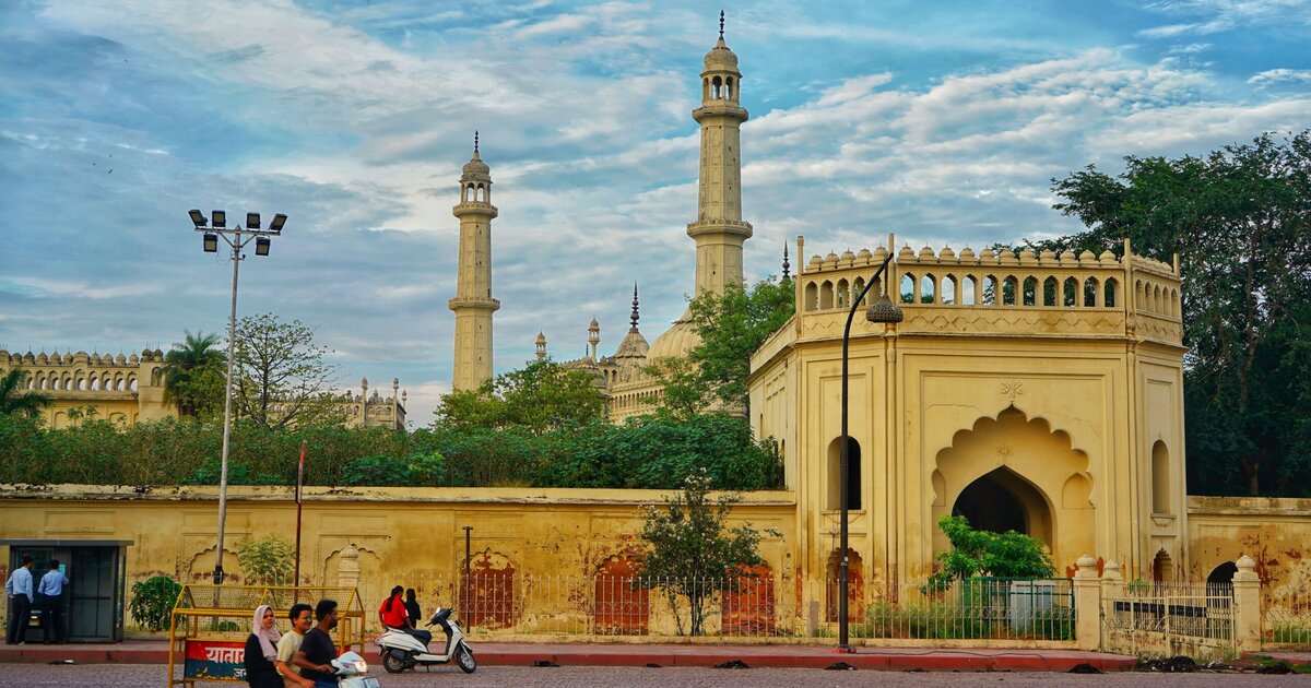 Senior Citizen Tours from Lucknow