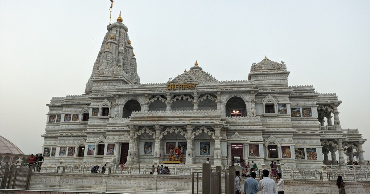Family-Friendly Stay Options in Vrindavan
