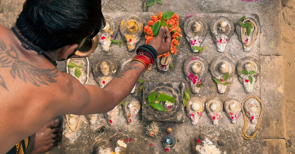 Luxury Ujjain Varanasi Tour Package