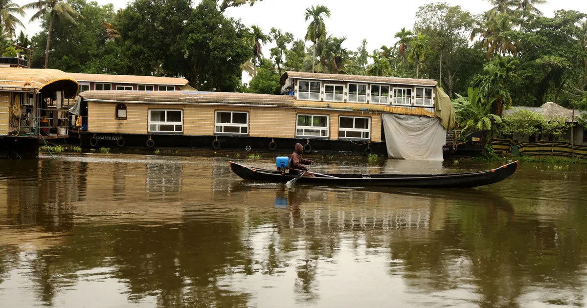 Alleppey Airport Transfer 2026: Getting From the Airport Straight to the Backwaters