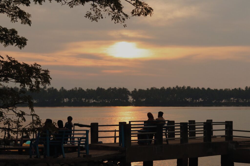 Kochi Chauffeur-Driven Tour