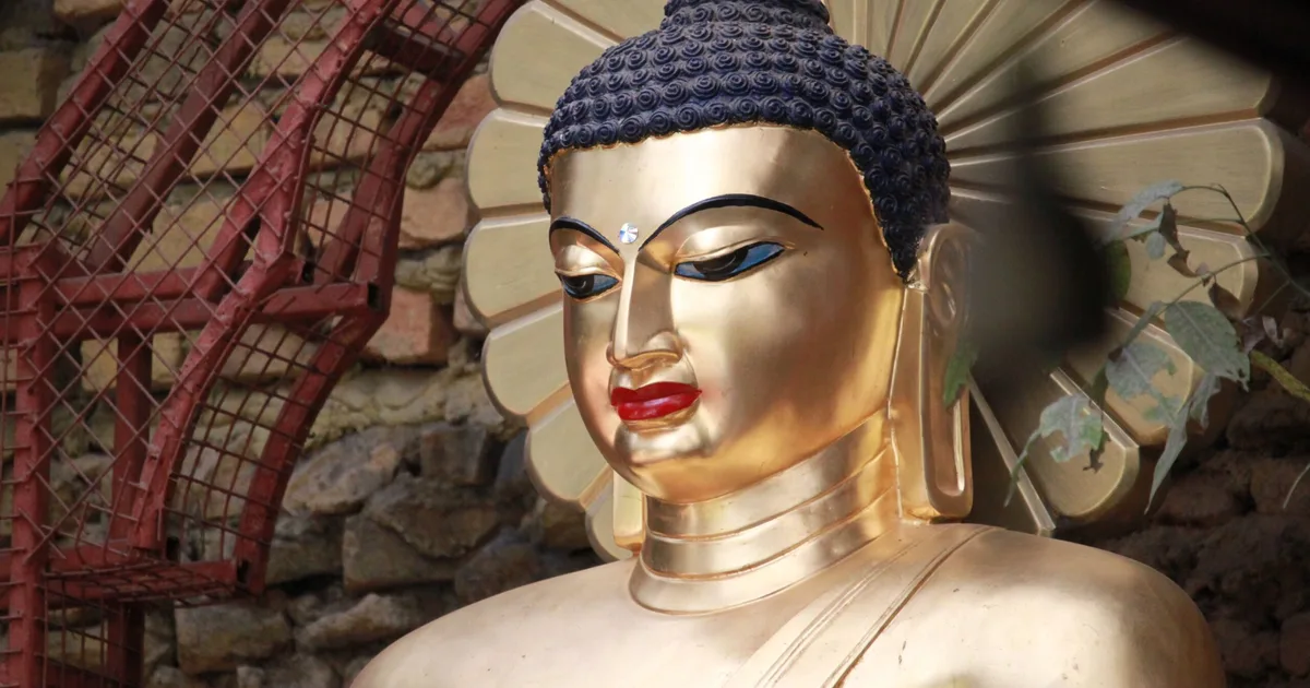 Bodhgaya Tempo Traveller Booking