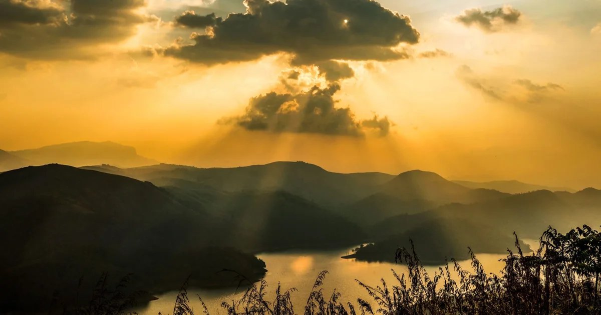 Wayanad Hotel & Cab Package